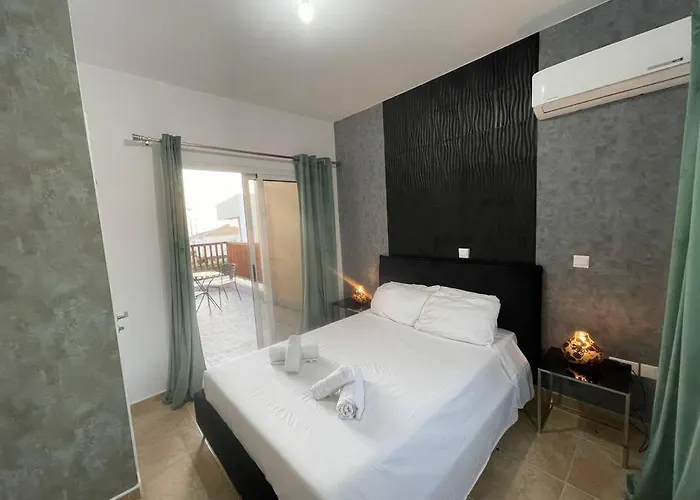 Luxury Vintage * Paphos